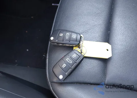 2016 Audi Q3 2.0T Premium Plus из США, поврежденный, VIN WA1EFCFSXGR013403